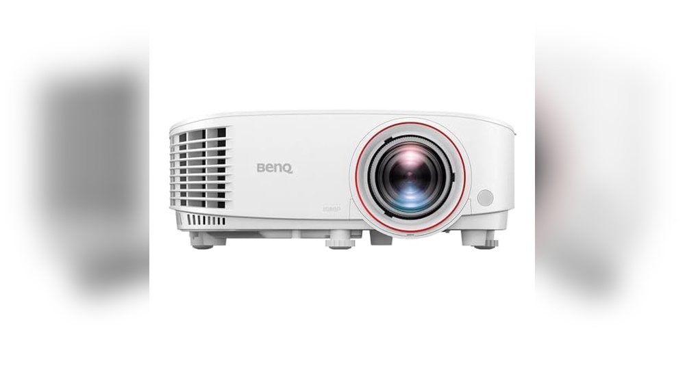 Best Projector for Golf Simulator